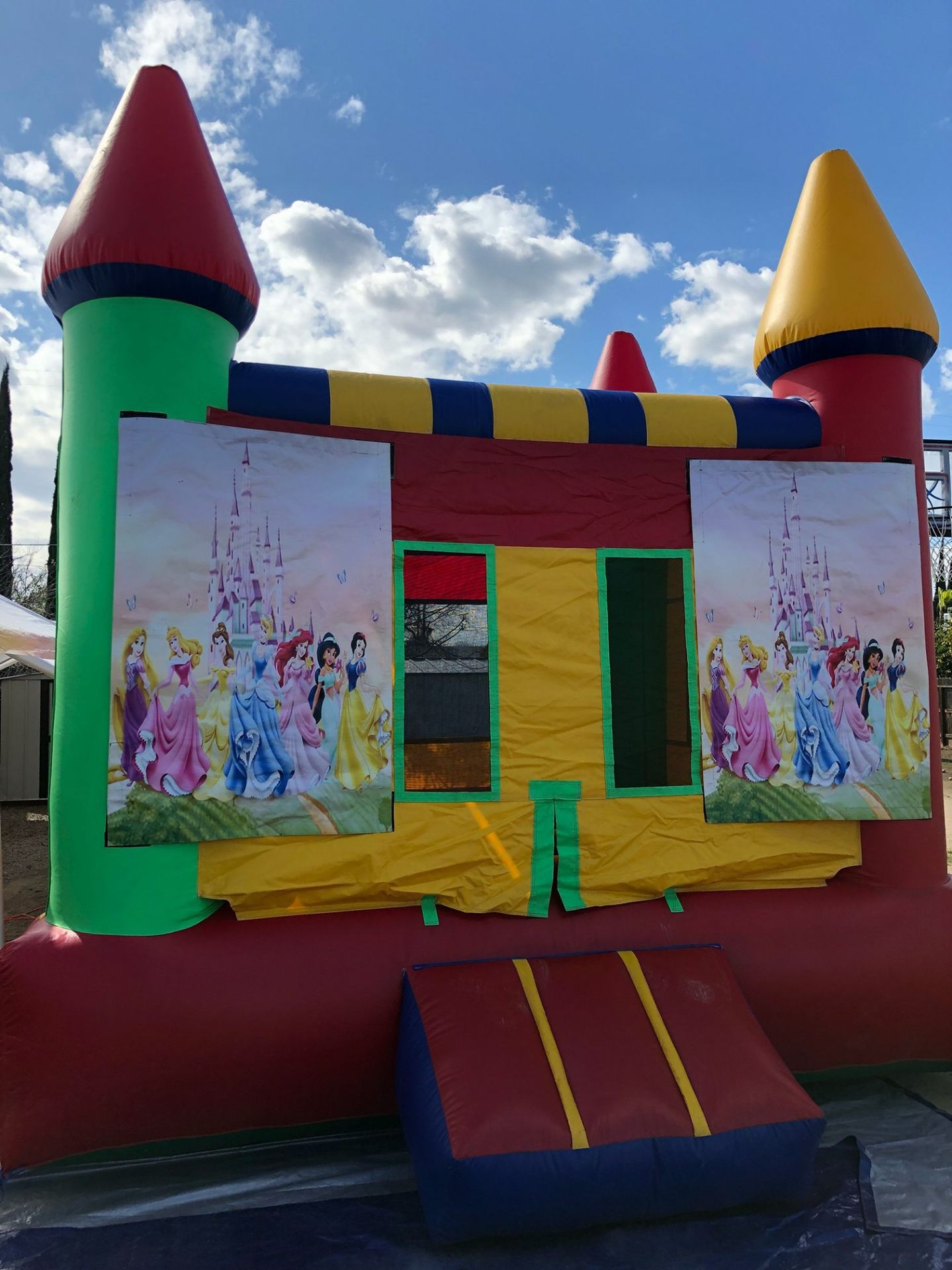 Los Perez Party Rental