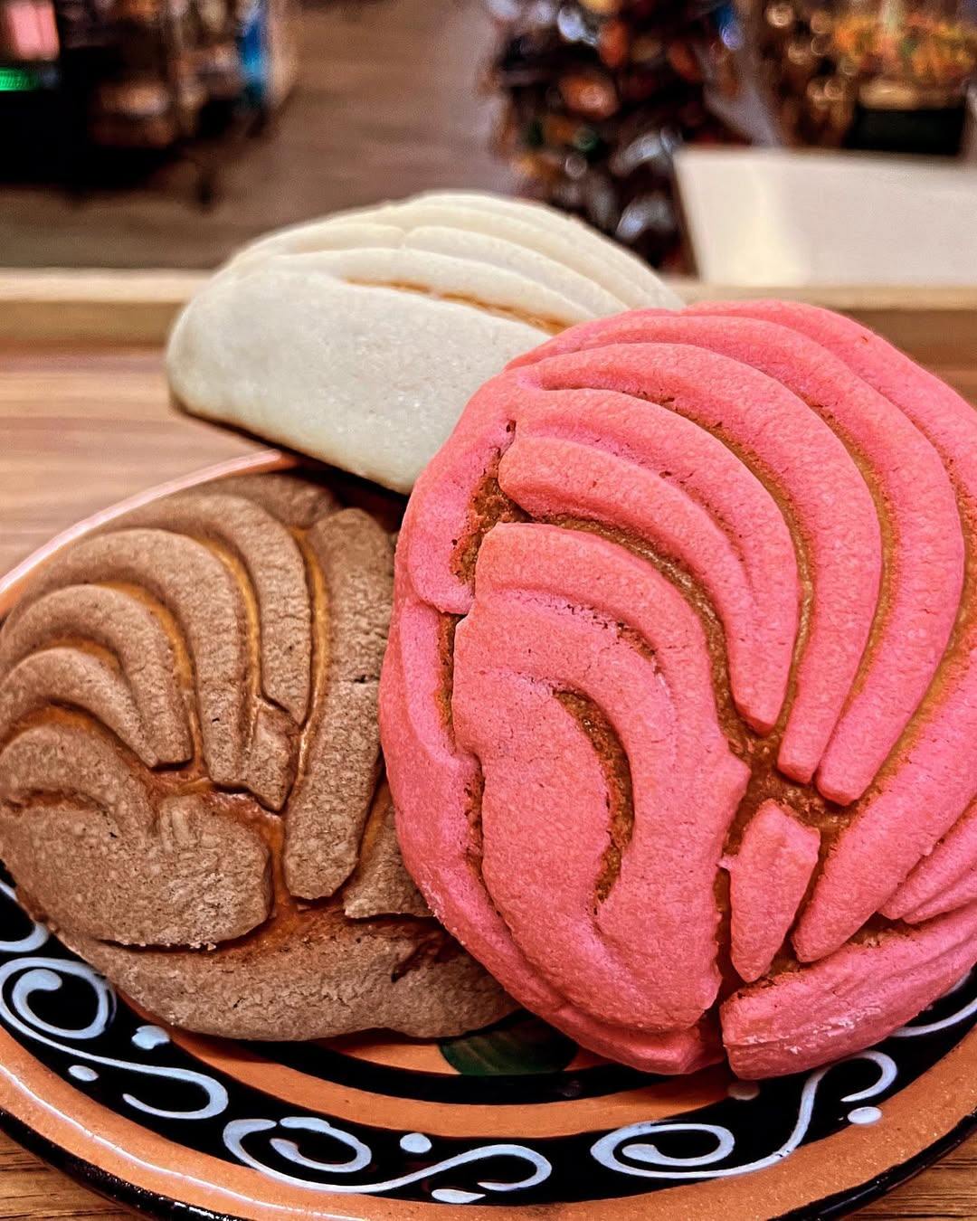 Cristal Bakery & Restaurant