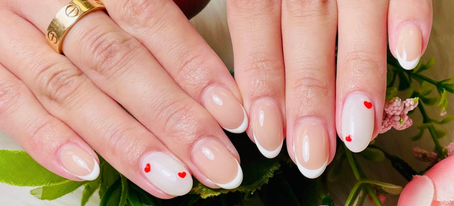 Artistic Nails & Spa